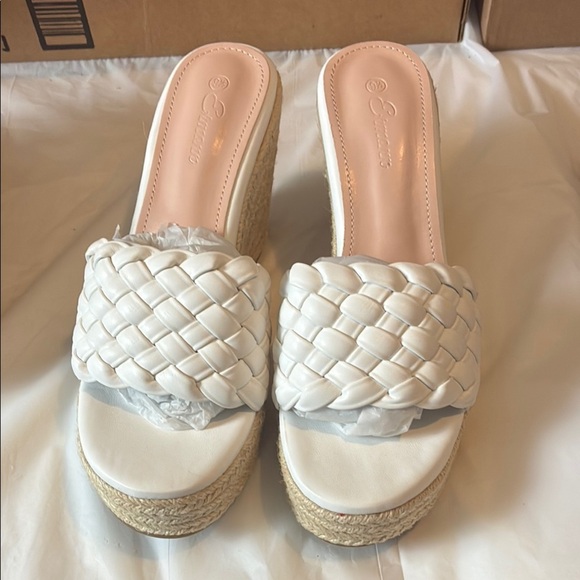 White Platform Espadrille Slides with Woven Design - Picture 1 of 9